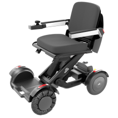 Poylin P212 XSTO M4U Hafif Akülü Tekerlekli Sandalye